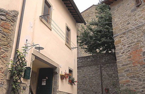 Cortona Old Town Apartment | 50 m² Apartment ∙ 1 bedroom ∙ 2 guests