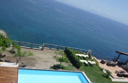 Amalfi Villa | 500 m² Villa ∙ 11 bedrooms ∙ 22 guests