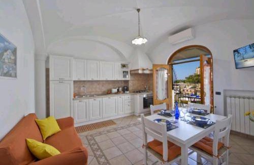 Montepertuso House | 55 m² House ∙ 2 bedrooms ∙ 4 guests