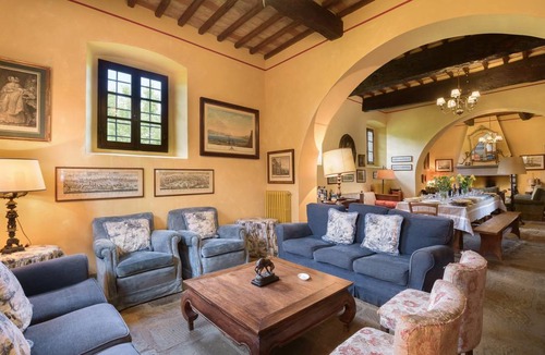 Laterina Villa | 570 m² Villa ∙ 9 bedrooms ∙ 18 guests