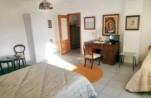 Vibo Valentia Apartment | 60 m² Apartment ∙ 1 bedroom ∙ 3 guests