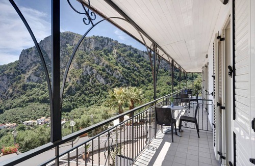 Nerano Apartment | 60 m² Apartment ∙ 2 bedrooms ∙ 5 guests