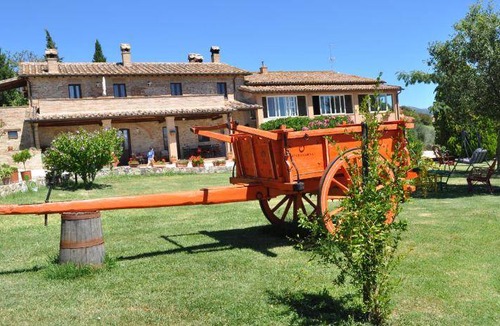 Collevalenza House | 60 m² Farmhouse ∙ 1 bedroom ∙ 2 guests