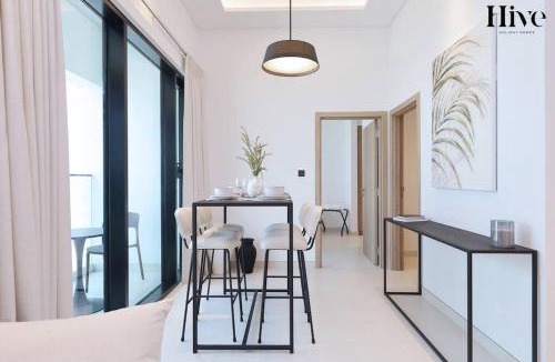 Jebel Ali Apartment | 7 By Aurora 302