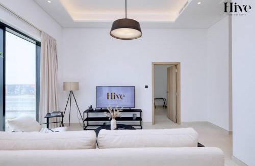 Jebel Ali Apartment | 7 By Aurora 305