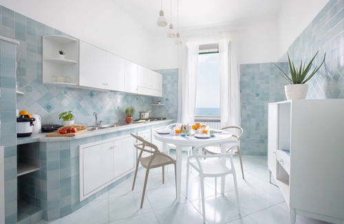 Sorrento City Centre Apartment | 70 m² Apartment ∙ 1 bedroom ∙ 5 guests