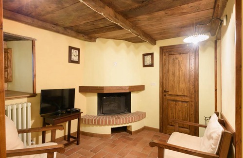 Raggiolo Apartment | 70 m² Apartment ∙ 3 bedrooms ∙ 5 guests