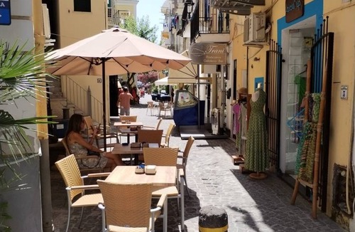 Ischia Porto Apartment | 70 m² Apartment ∙ 4 bedrooms ∙ 8 guests