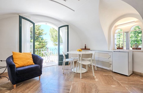 Anacapri Apartment | 71 m² Apartment ∙ 2 bedrooms ∙ 4 guests
