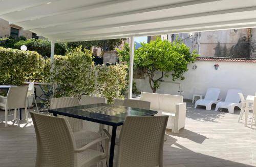Meta Apartment | 75 m² Apartment ∙ 2 bedrooms ∙ 6 guests