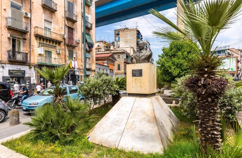 Naples Apartment | 75 m² Apartment ∙ 1 bedroom ∙ 5 guests