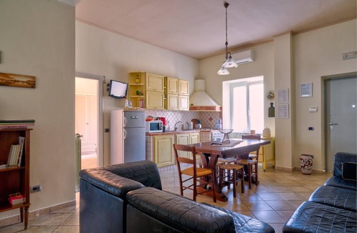 Trecase House | 75 m² House ∙ 2 bedrooms ∙ 6 guests