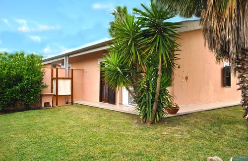 Fondi Villa | 75 m² Villa ∙ 2 bedrooms ∙ 6 guests