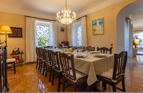 Ischia Porto Villa | 750 m² Villa ∙ 6 bedrooms ∙ 12 guests