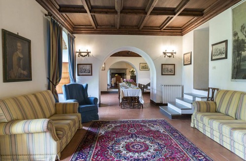 Arezzo Villa | 800 m² Villa ∙ 13 bedrooms ∙ 26 guests
