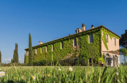 Gavorrano Villa | 800 m² Villa ∙ 7 bedrooms ∙ 15 guests