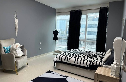 Dubai Sports City Apartment | 845 m² Apartment ∙ 2 bedrooms ∙ 4 guests