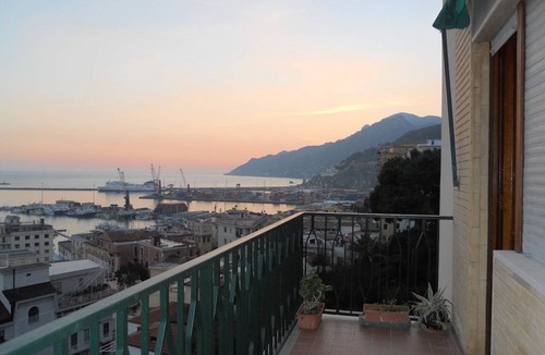 Historical Downtown Salerno Apartment | 85 m² Apartment ∙ 2 bedrooms ∙ 2 guests