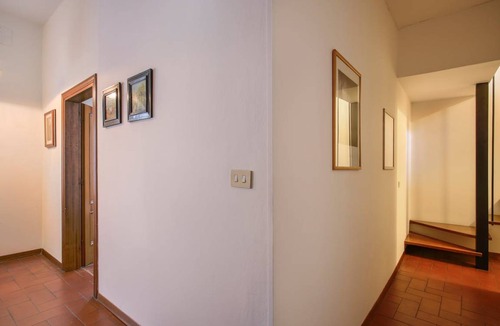 Sant' Ambrogio Apartment | 85 m² Apartment ∙ 3 bedrooms ∙ 6 guests