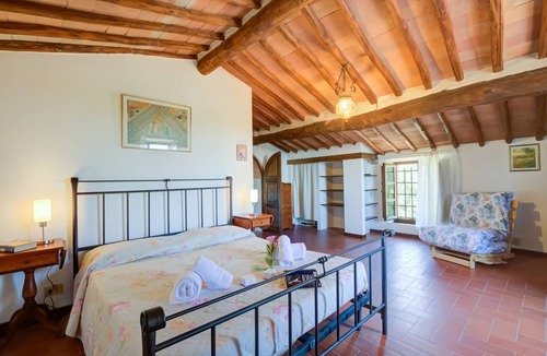 Radda in Chianti Apartment | 86 m² Apartment ∙ 2 bedrooms ∙ 6 guests