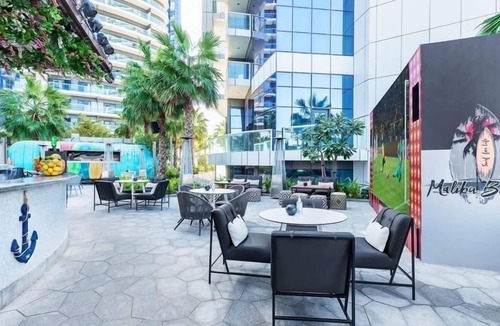 Business Bay Apartment | A modern luxurious 3 bedroom apartment with Buri Khalifa view at Paramount Hotel