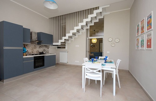 Caserta Apartment | A Pochi Passi Dalla Reggia di Caserta, Ampio e Luminoso