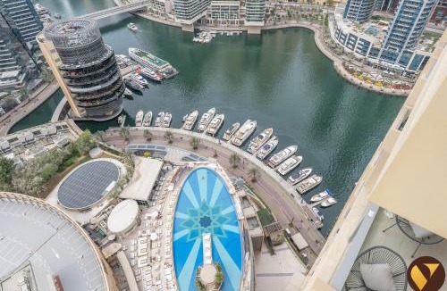 Dubai Marina Apartment | Address Marina - One Bedroom Apartment located 26th Floor with Marina Mall and Sheikh Zaid View and access to all amenities - attached to Dubai Marina Mall
