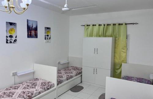 Al Mankhool Bed & Breakfast | Afaf building