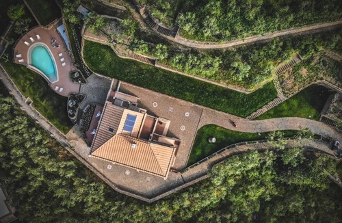 Schiazzano Villa | Agriresort Villa Edera, pool & sea view