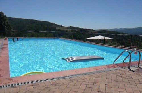 Pratovecchio Apartment | AGRITURISMO POPPIENA - IL TIGLIO CASETTA INDIPENDENTE CON PISCINA