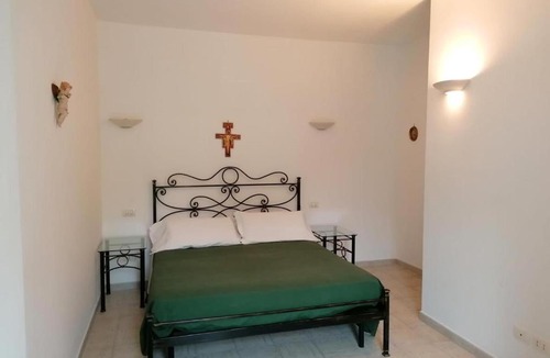 Ischia Porto Apartment | Al Giardino