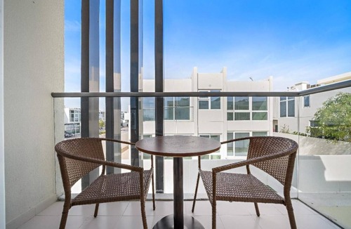 Academic City Villa | Aliving 3BR Villa With Maid Room Damac Hills-2