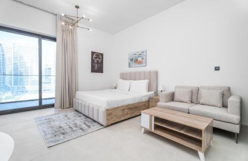 Business Bay Apartment | Aliving Stylish Studio Binghatti Canal view & Burj Khalifa