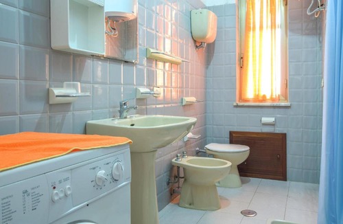 Vibo Marina Apartment | Amazing apartment in Porto Salvo with 2 Bedrooms