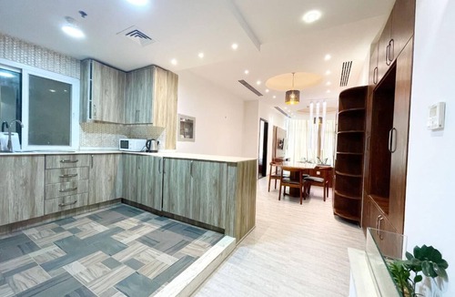 Dubai Sports City Apartment | AMAZING GOLF VIEW AND RELAXING 1 BEDROOM APARTMENT