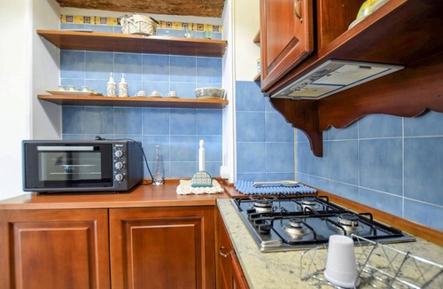 Giungano House | Amazing home in Giungano with WiFi