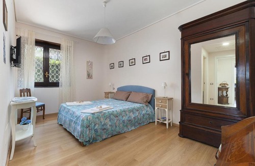 Castellammare di Stabia Villa | Amore Rentals - Villa Panorama