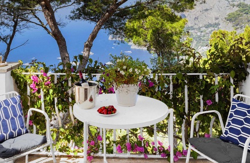 Capri Villa | AMORE RENTALS - Villa Polifemo with Swimming Pool, Sea View, Terrace and Garden
