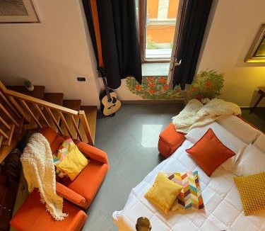 Montecalvario House | Ann' Amarì Arancione