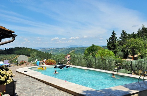 San Pietro in Bossolo Apartment | Apartment in farmhouse in the heart of Chianti (La Quercia)