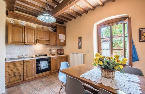 Castiglion Fibocchi Other | Apartment "Bilocale Cavaliere" with Shared Pool & Wi-Fi