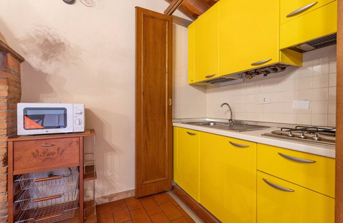 Riotorto Apartment | Apartment Cerboli with Sea View, Wi-Fi, Pool & A/C
