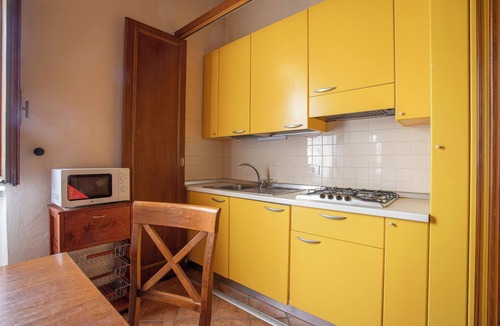 Riotorto Apartment | Apartment "Giannutri" with Sea View, Wi-Fi, Pool & A/C