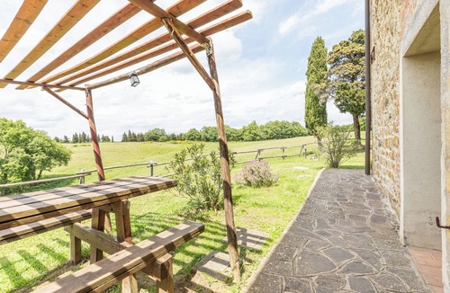 Chianciano Terme Apartment | Apartment 'Granaio' with Mountain View, Shared Pool and Wi-Fi