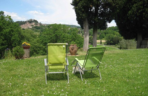 Cetona Apartment | Apartment in Farmhouse-House with character