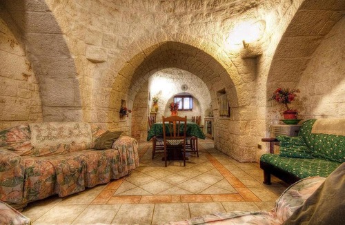 Specchiaruzzo Apartment | Apartment in Ostuni with terrace