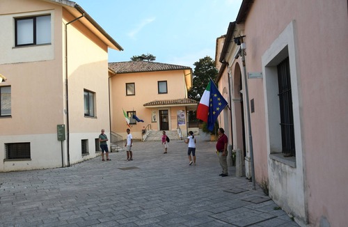Catanzaro Apartment | Apartment in the city center 15 minutes from the beaches of Soverato and Copanello