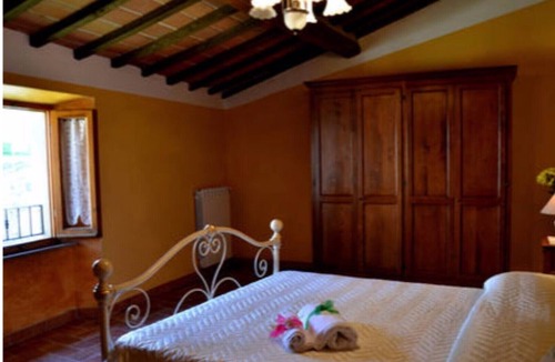 Terontola Apartment | Apartment with garden in Cortona - Sunflower