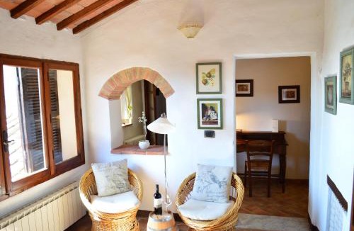Montepulciano Apartment | Apartment with Little Arch
