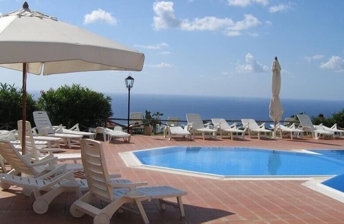Parghelia Apartment | Apartment with stunning views over Tropea & great infinity pool